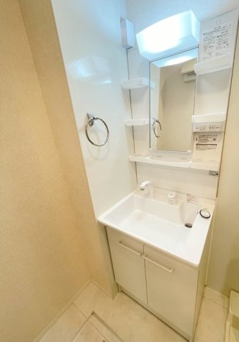 洗面設備　同仕様