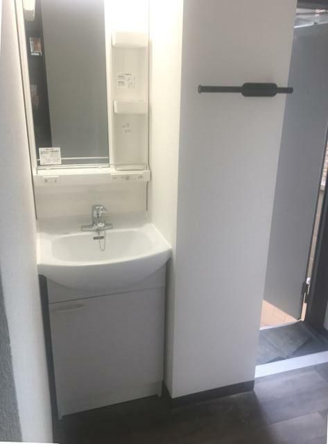 洗面設備　※同建物別部屋写真