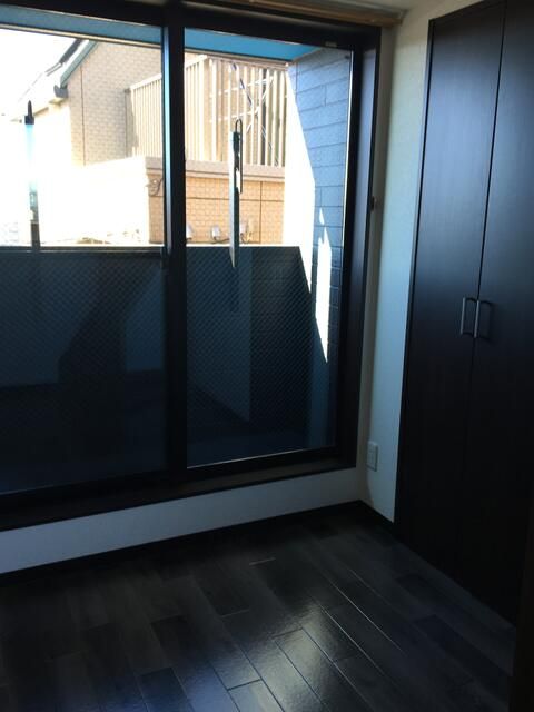 居室・リビング　※同建物別部屋写真