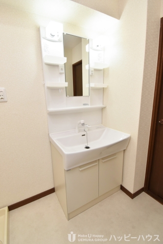 洗面設備　参考写真（※別部屋の写真のため、内装が異なる場合がございます