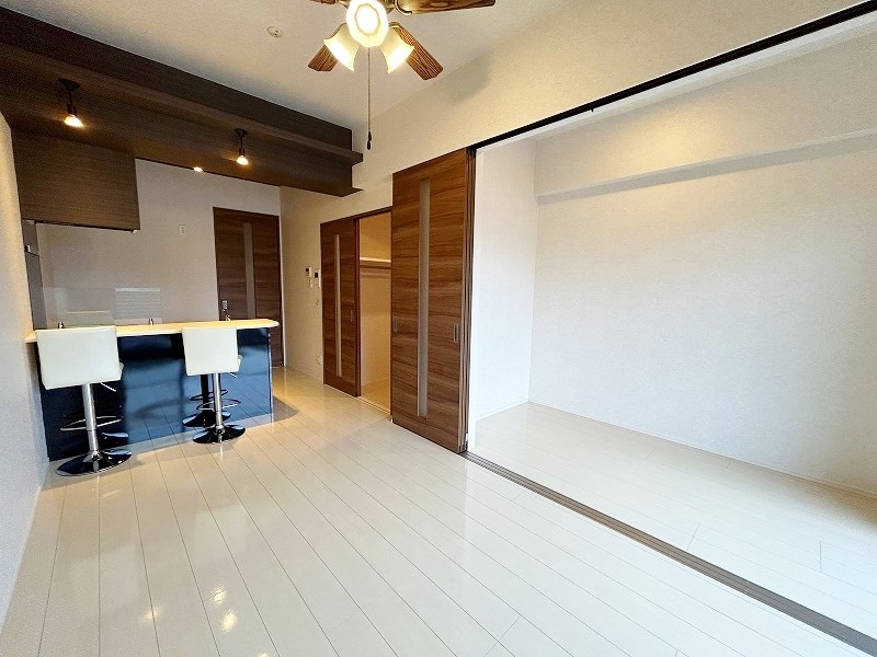 居室・リビング　★LDK9.7帖★