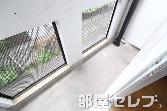 バルコニー　広く使用できます。（イメージ写真）