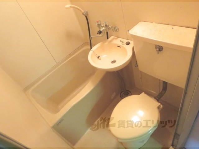 バス・シャワールーム　バス