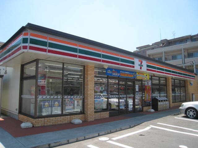 コンビニ　セブンイレブン仙台旭ケ丘2丁目店（コンビニ）まで770m
