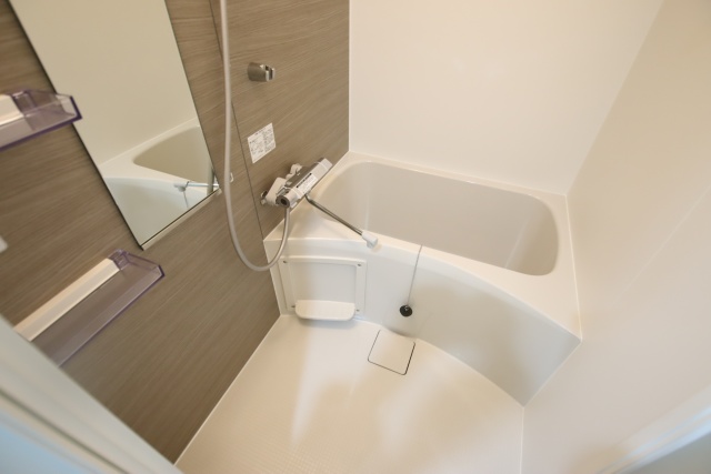 バス・シャワールーム　※こちらは別の階の参考写真です