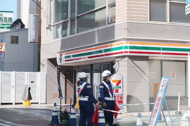 コンビニ　セブンイレブン 福岡春吉寺町通店（コンビニ）まで316m