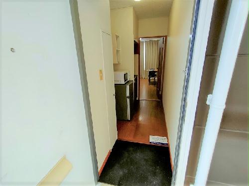 玄関　設備仕様は号室により異なる為、現況を優先とします。