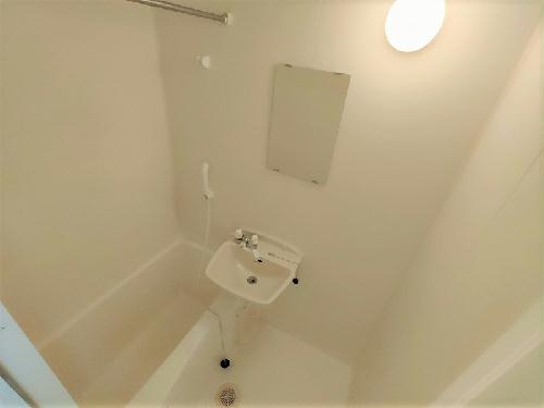 バス・シャワールーム　設備・使用が異なる場合、現状を優先する。