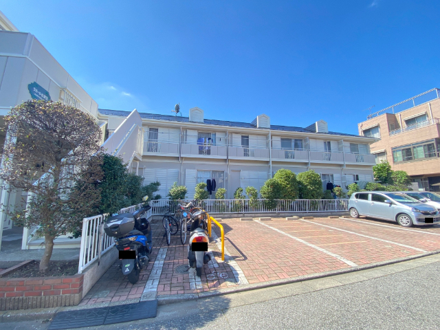 エントランス　日当たり良好◎