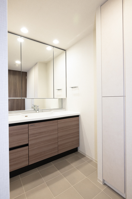 洗面設備　※写真は同タイプ住戸です。