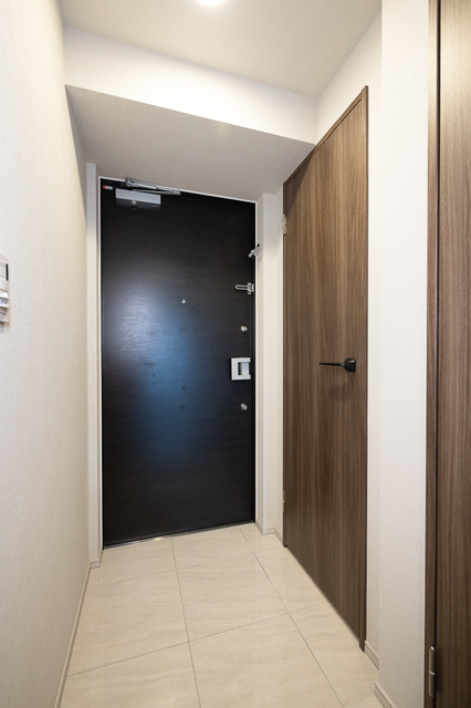 玄関　※写真は同タイプ住戸です。