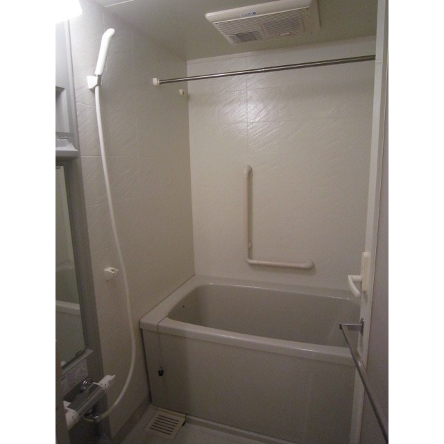 バス・シャワールーム　バス※別部屋参考写真