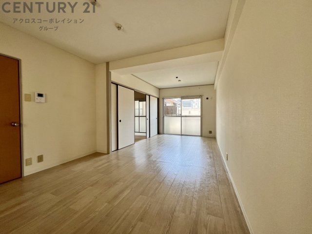 居室・リビング　日当たり良好のリビングです！