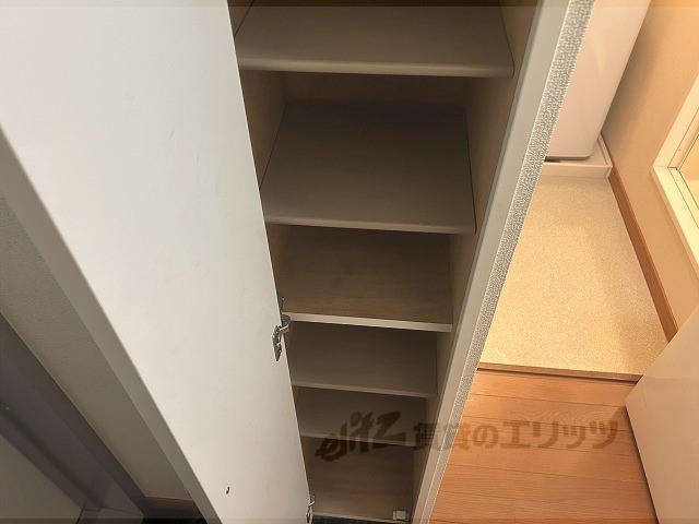収納　下駄箱