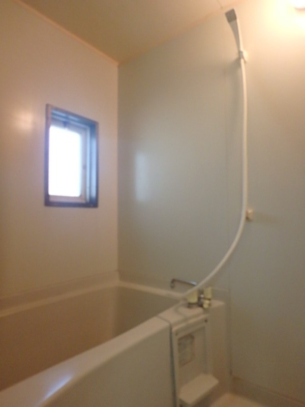 バス・シャワールーム　図面と現状に相違がある場合には現状を優先