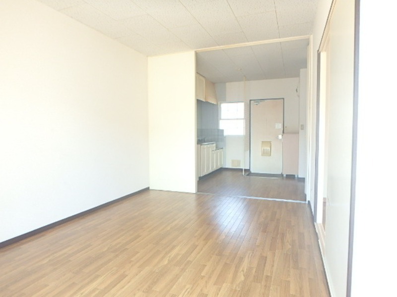 居室・リビング　図面と現状に相違がある場合には現状を優先