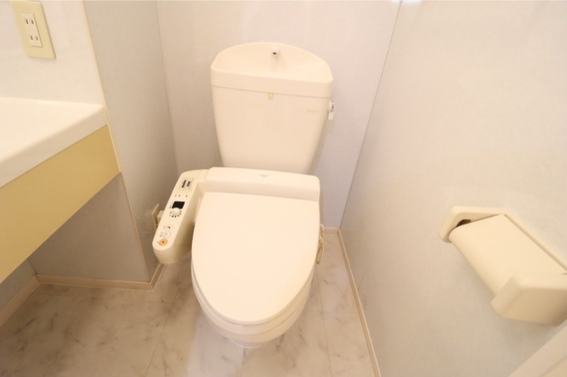 トイレ　図面と現状に相違がある場合には現状を優先