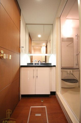 洗面設備　コンソラーレ同心