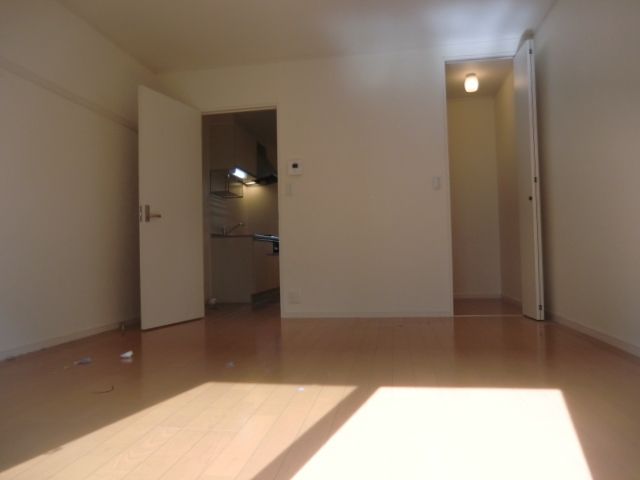 居室・リビング　２面採光フローリング