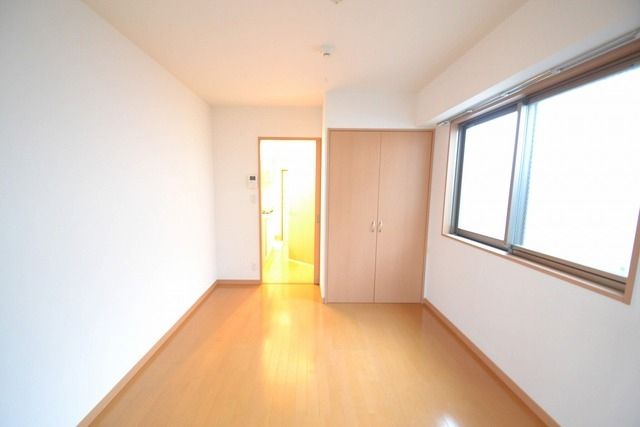 その他部屋・スペース　角部屋、２面採光のお部屋です