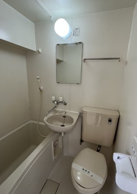 バス・シャワールーム　1985年竣工　セジュール田町：バス