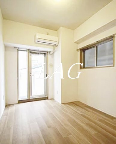 居室・リビング　洋室のお部屋です。（同仕様です。）