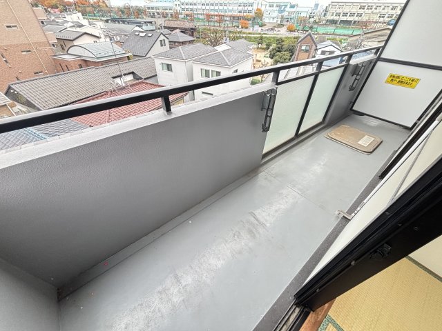 バルコニー　※別室参考写真です。