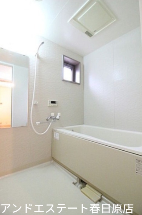 バス・シャワールーム　追炊き機能付き