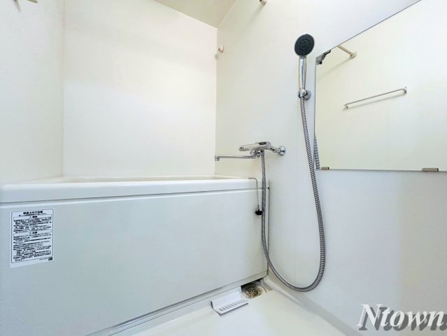 バス・シャワールーム　お風呂で日々の疲れを落としましょう