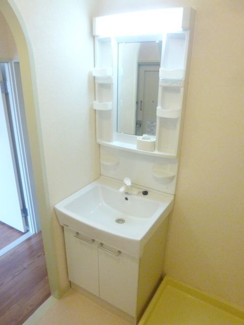 洗面設備　★きれいな独立洗面台★