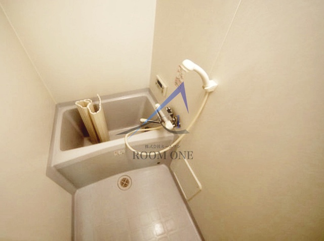 バス・シャワールーム　お風呂です。