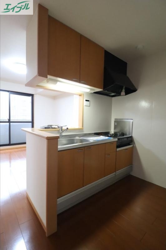 キッチン　クローゼット