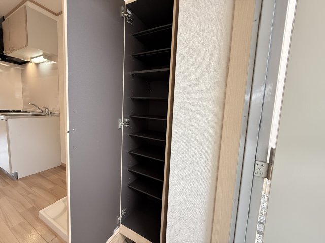 その他設備　シューズボックス