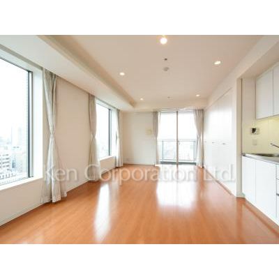 居室・リビング　同タイプ14階のお部屋を撮影。仕様が異なることがあります。