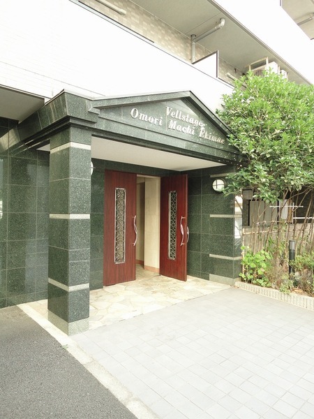 エントランス　毎日通るエントランスはこのようになっています