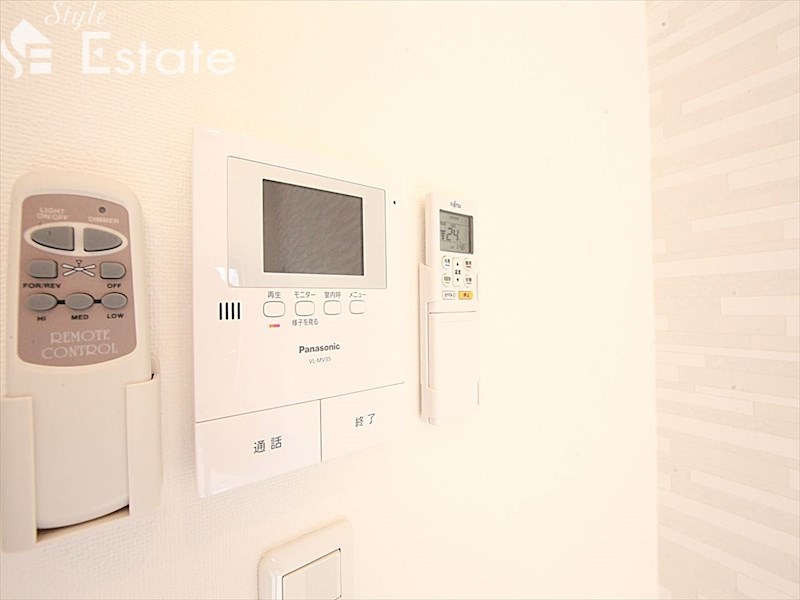 セキュリティ　モニター付きインターホン