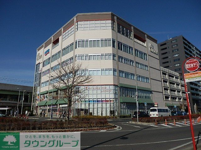 ショッピングセンター　ライフガーデン流山おおたかの森（ショッピングセンター）まで915m