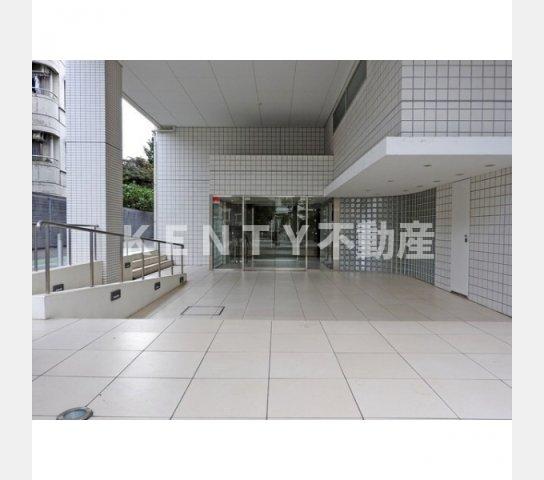 エントランス　エントランス車いす対応 スペースあり