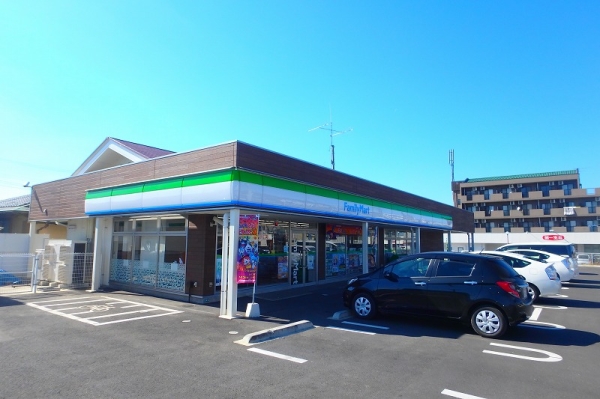 コンビニ　ファミリーマート東海駅西店（コンビニ）まで390m