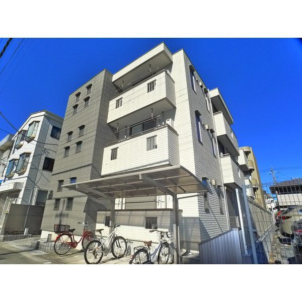 建物外観　オートロック付きの築浅物件です。