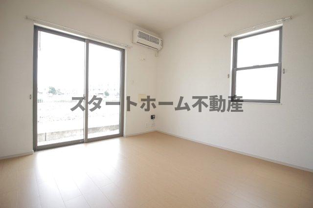 居室・リビング　ゆったりとした居間です