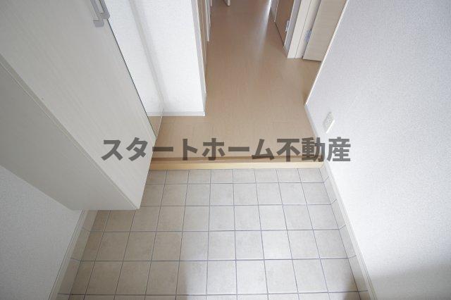 玄関　落ち着いた玄関です