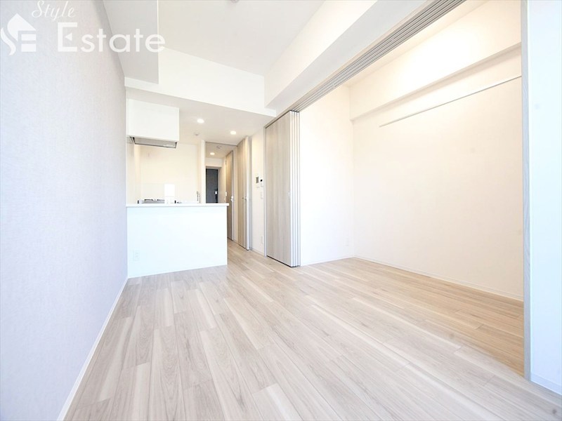 居室・リビング　同仕様内装