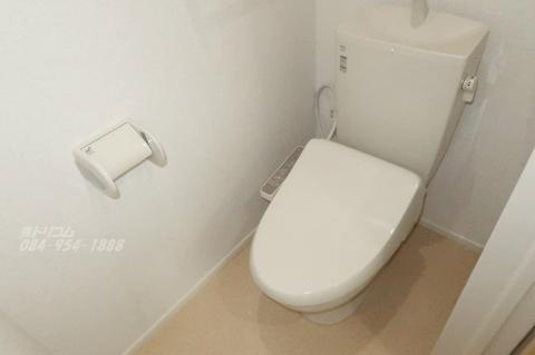 トイレ　シャワー付トイレ