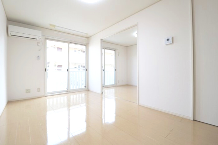 居室・リビング　リビング全景