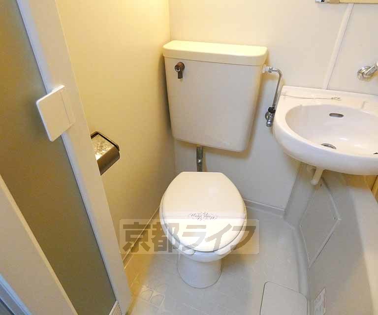 トイレ　きれいなトイレです