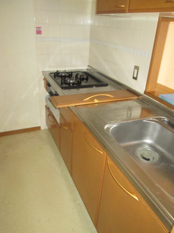 キッチン　３口ガスコンロ♪