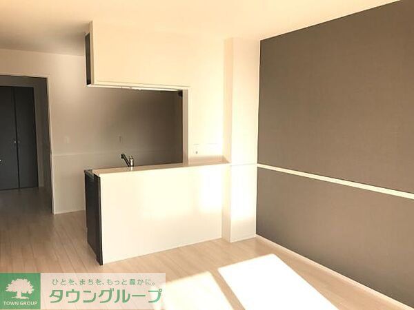 居室・リビング　お問合せはタウンハウジングまで！※現地待合わせ相談可能