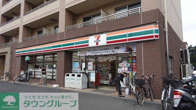 コンビニ　セブンイレブン新座新堀3丁目店（コンビニ）まで360m