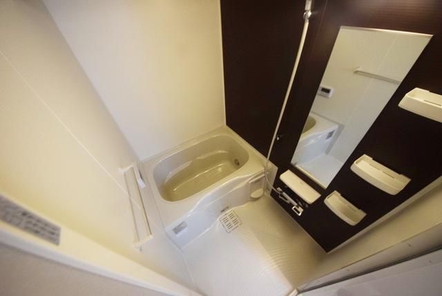 バス・シャワールーム　追い焚き給湯★